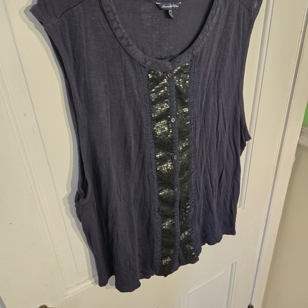 American Eagle Outfitters Sleeveless Blouse with Sequin Accent Size XXL - Picture 3 of 5
